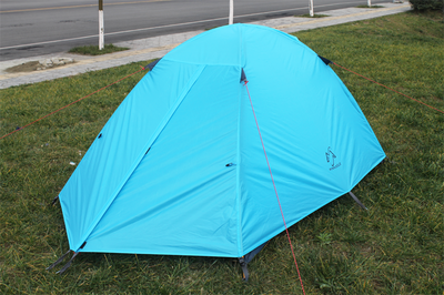 批發正品巔峰雙人雙層戶外防暴雨帳篷 鋁桿與玻桿型的專業選擇